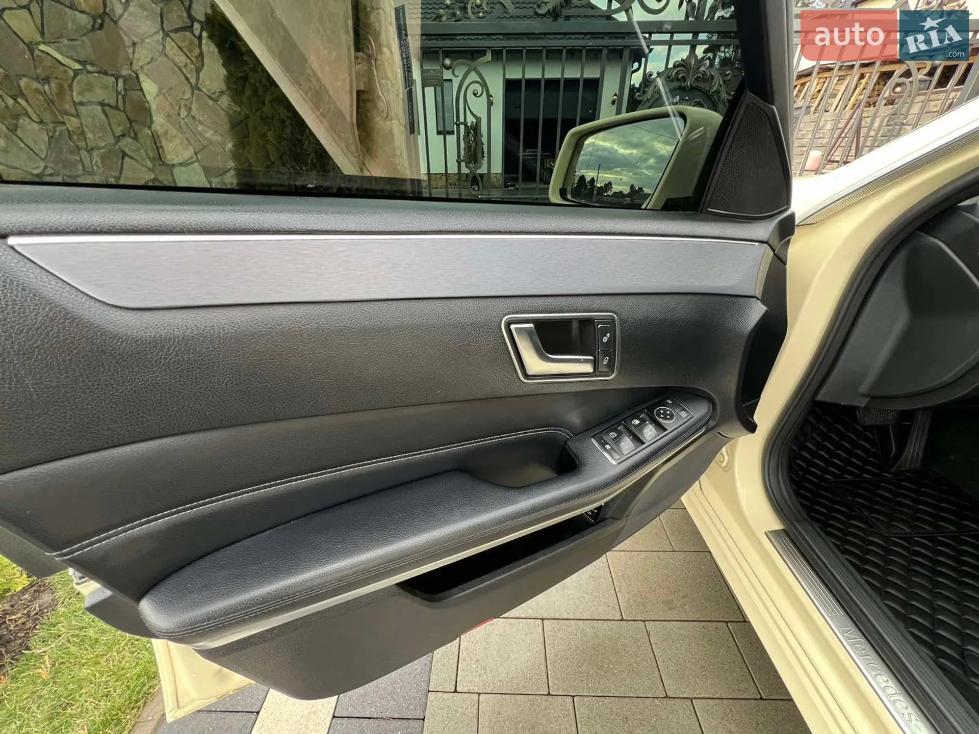 2014 Mercedes-Benz E-klasse - мініатюра 44