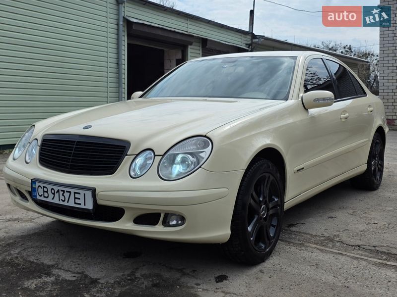 Mercedes-Benz E-Class 2005