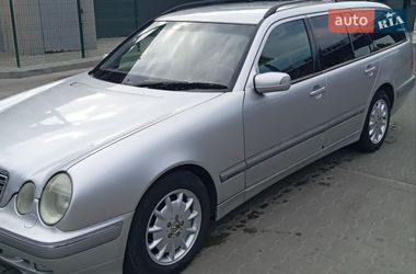 Универсал Mercedes-Benz E-Class 2000 в Львове
