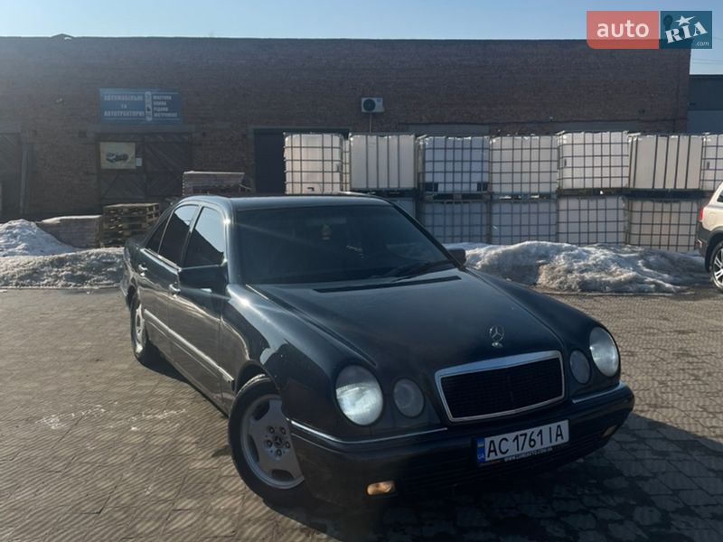 Mercedes-Benz E-Class 1998