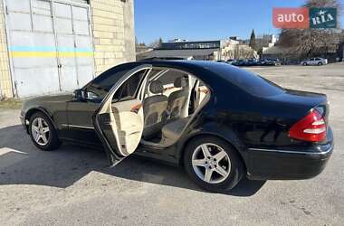 Седан Mercedes-Benz E-Class 2002 в Киеве