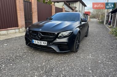 Седан Mercedes-Benz E-Class 2019 в Києві