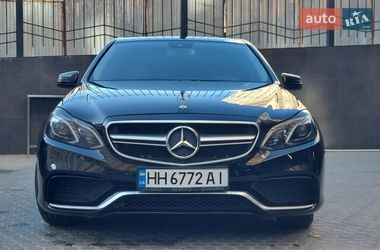 Седан Mercedes-Benz E-Class 2012 в Одессе
