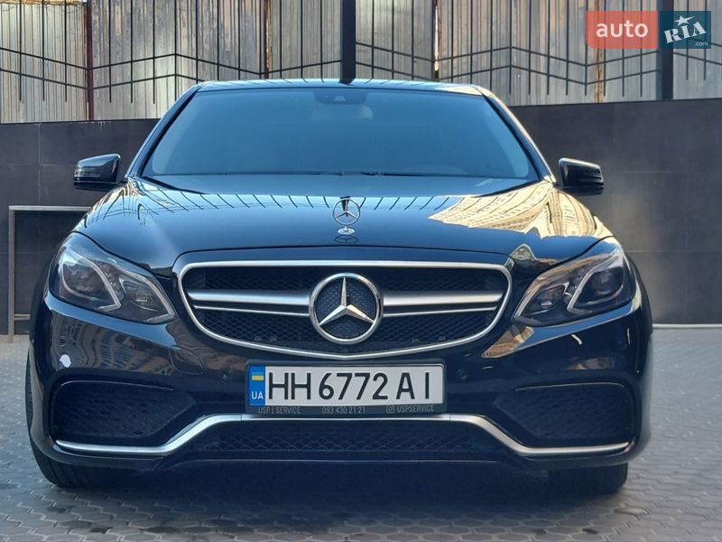 Mercedes-Benz E-Class 2012