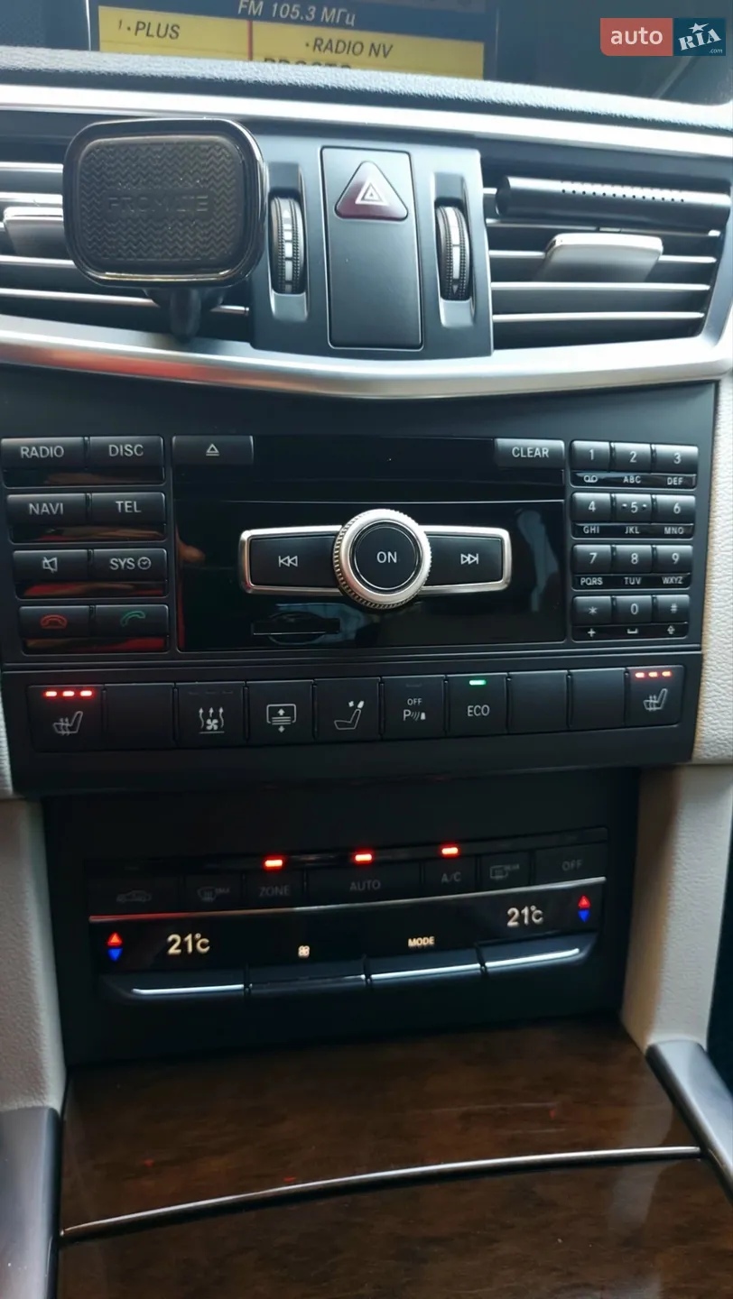 2012 Mercedes-Benz E-klasse - мініатюра 32