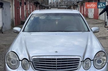 Седан Mercedes-Benz E-Class 2004 в Хмельницком