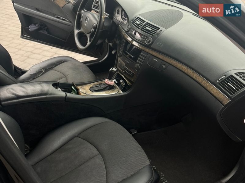 Седан Mercedes-Benz E-Class 2007 в Луцке