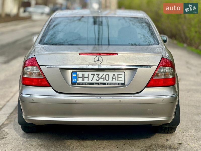 Седан Mercedes-Benz E-Class 2006 в Одессе