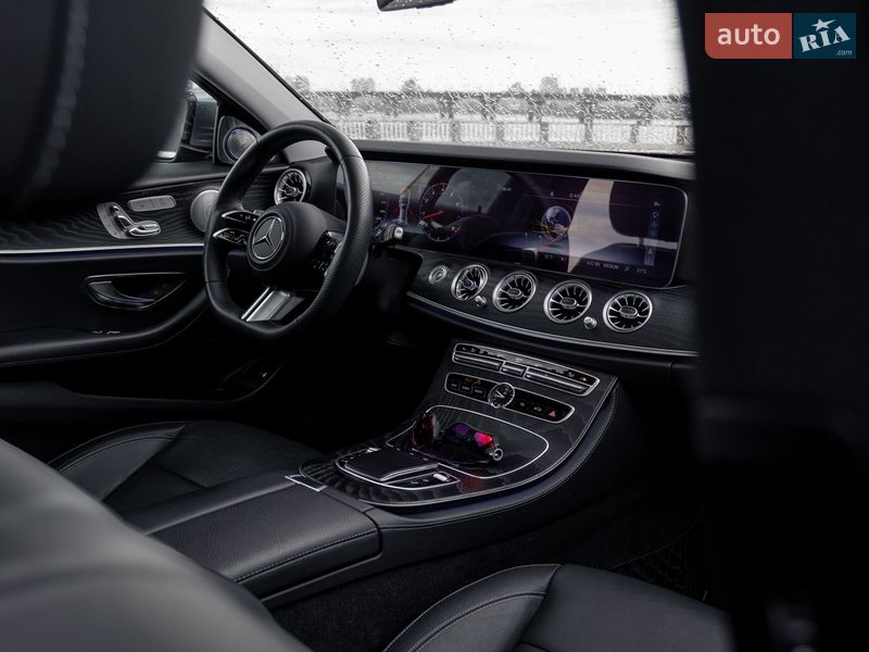 Универсал Mercedes-Benz E-Class 2018 в Киеве