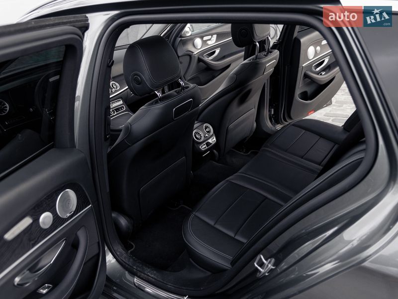 Универсал Mercedes-Benz E-Class 2018 в Киеве