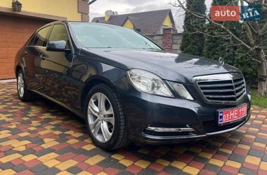 Седан Mercedes-Benz E-Class 2012 в Луцке