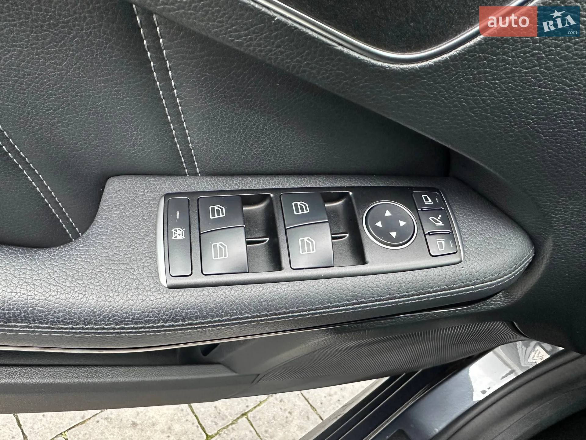 2015 Mercedes-Benz E-klasse - мініатюра 92