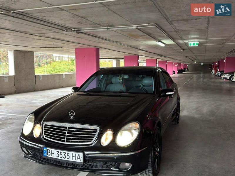 Mercedes-Benz E-Class 2003