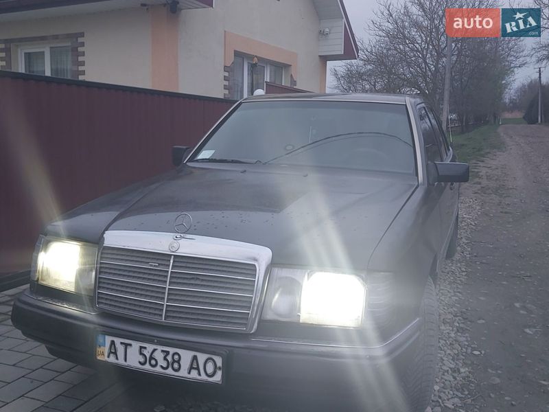 Mercedes-Benz E-Class 1991