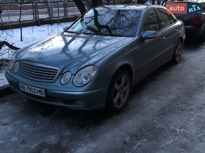 Седан Mercedes-Benz E-Class 2002 в Виннице