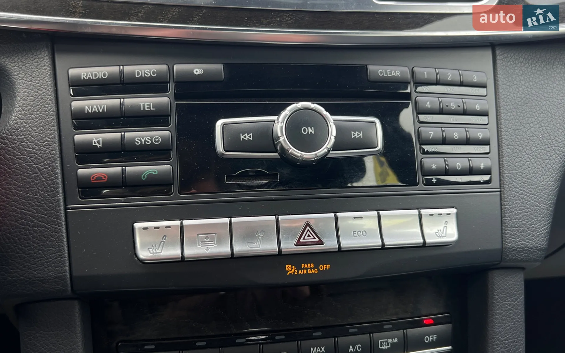 2013 Mercedes-Benz E-klasse - мініатюра 18