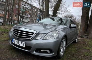 Седан Mercedes-Benz E-Class 2010 в Ніжині