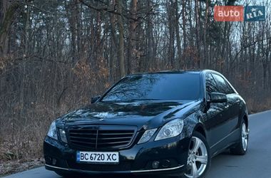 Седан Mercedes-Benz E-Class 2010 в Калуші