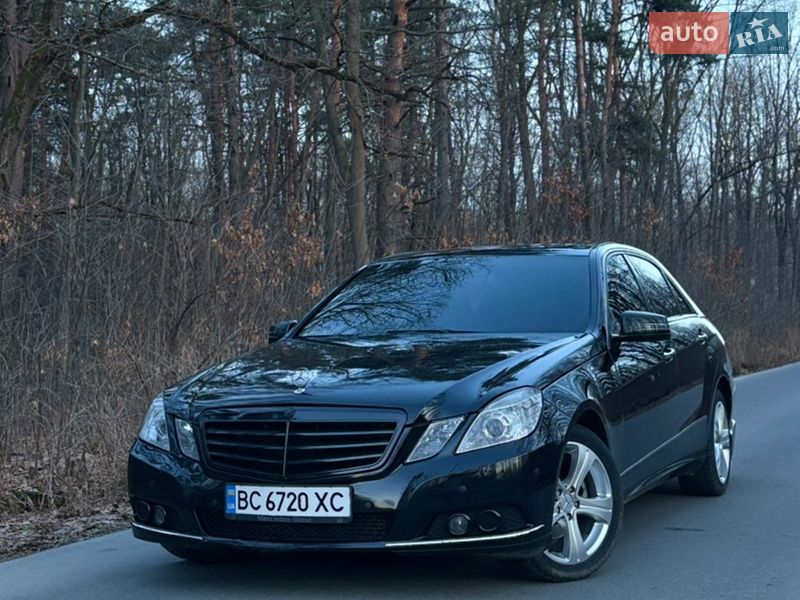 Седан Mercedes-Benz E-Class 2010 в Калуше