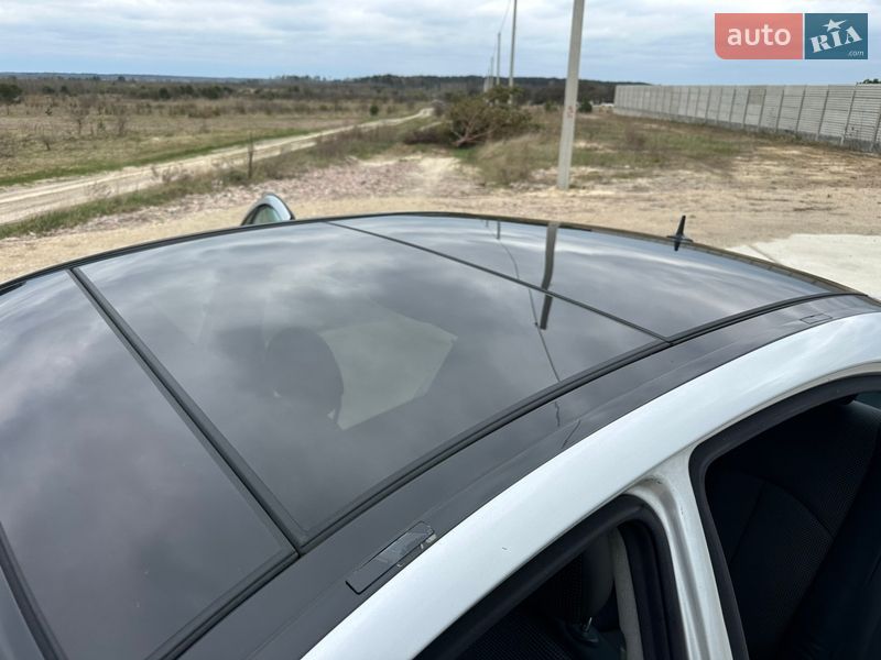 Седан Mercedes-Benz E-Class 2003 в Костополе