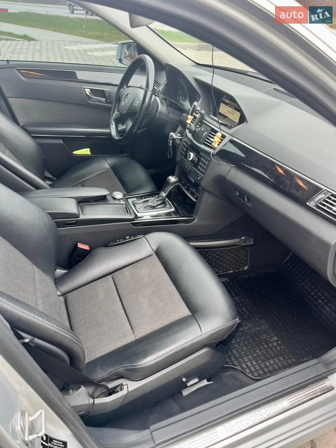 2010 Mercedes-Benz E-klasse - мініатюра 4