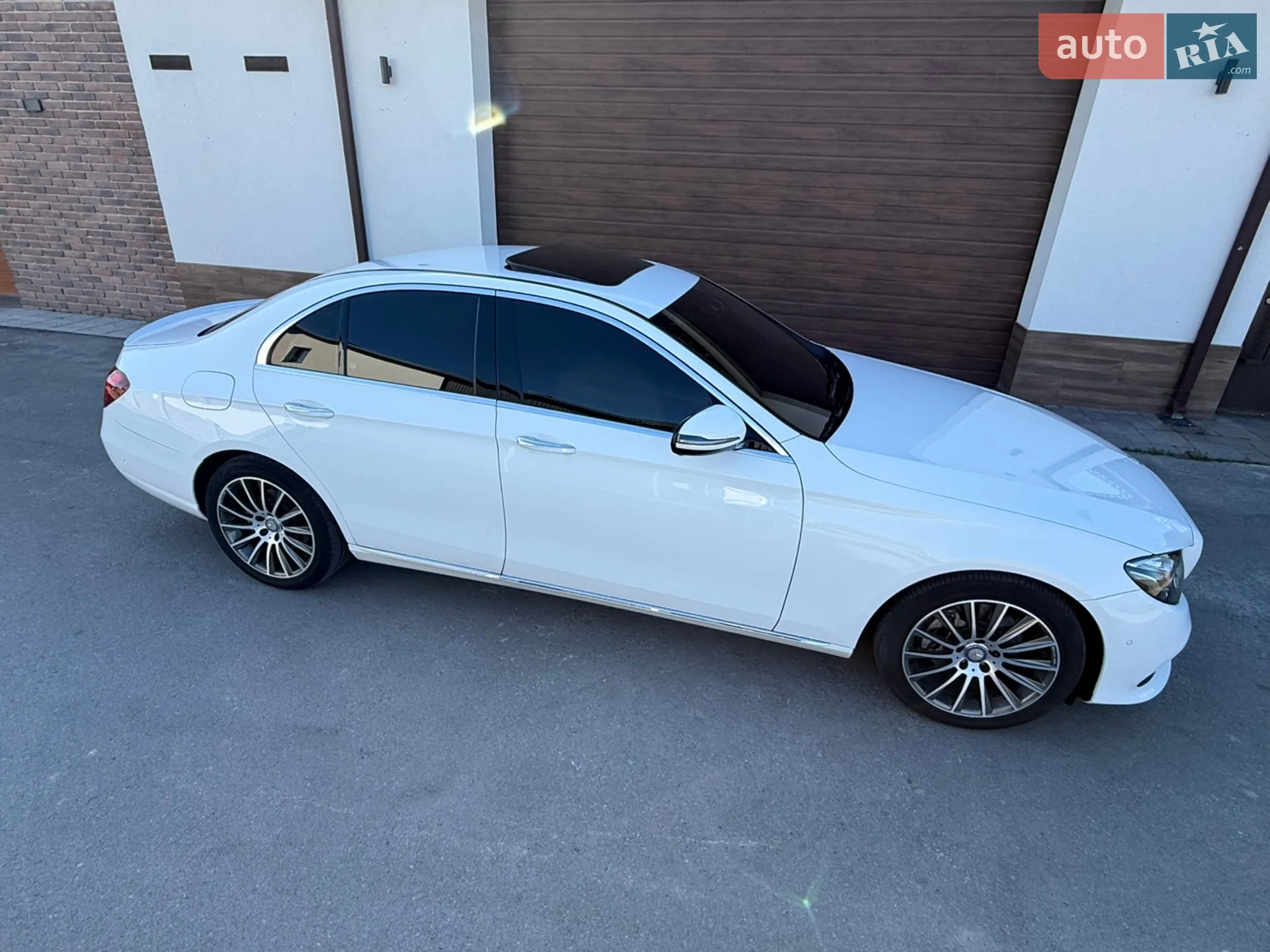 2016 Mercedes-Benz E-klasse - мініатюра 9