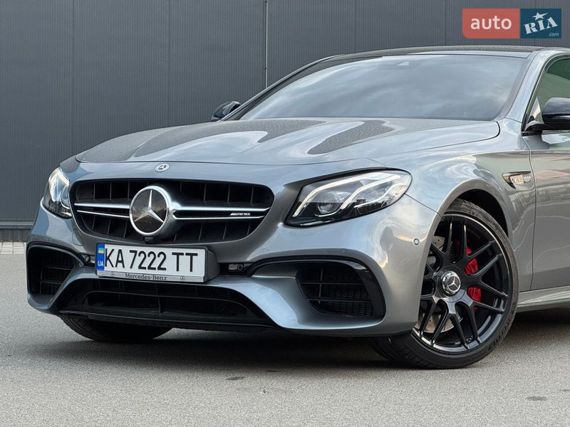 Седан Mercedes-Benz E-Class 2017 в Киеве