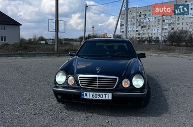 Седан Mercedes-Benz E-Class 2000 в Білій Церкві