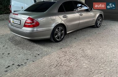 Седан Mercedes-Benz E-Class 2003 в Крюковщине