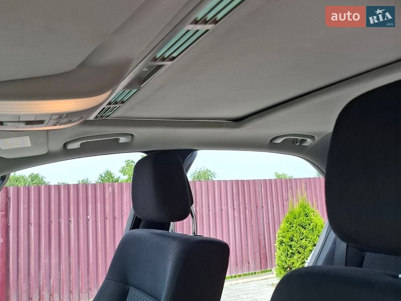 Седан Mercedes-Benz E-Class 2012 в Виноградове