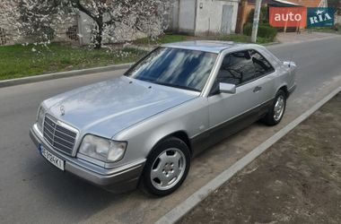 Купе Mercedes-Benz E-Class 1994 в Днепре