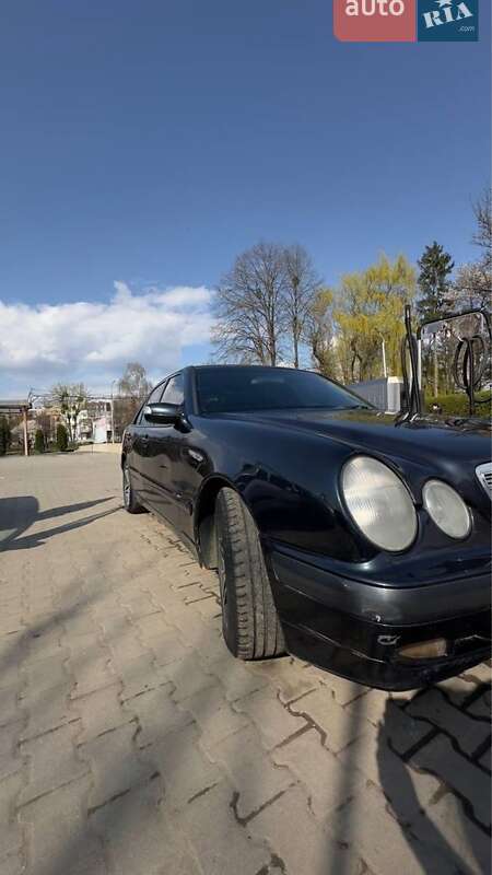 Седан Mercedes-Benz E-Class 2000 в Черновцах фото 6 Седан Mercedes-Benz E-Class 2000 в Черновцах