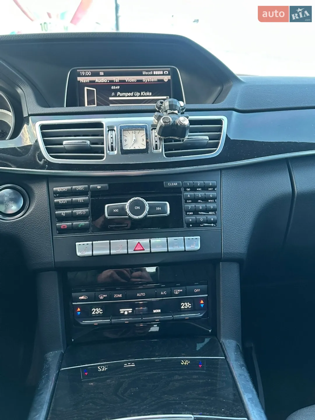 2014 Mercedes-Benz E-klasse - мініатюра 24