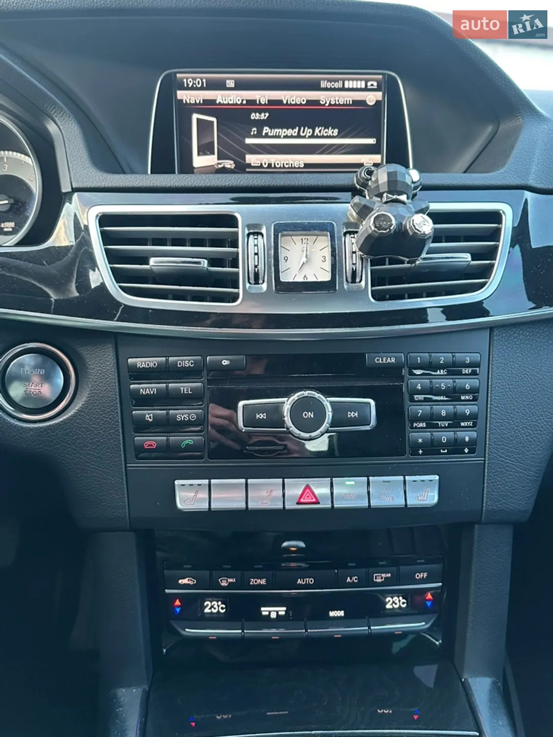2014 Mercedes-Benz E-klasse - мініатюра 25
