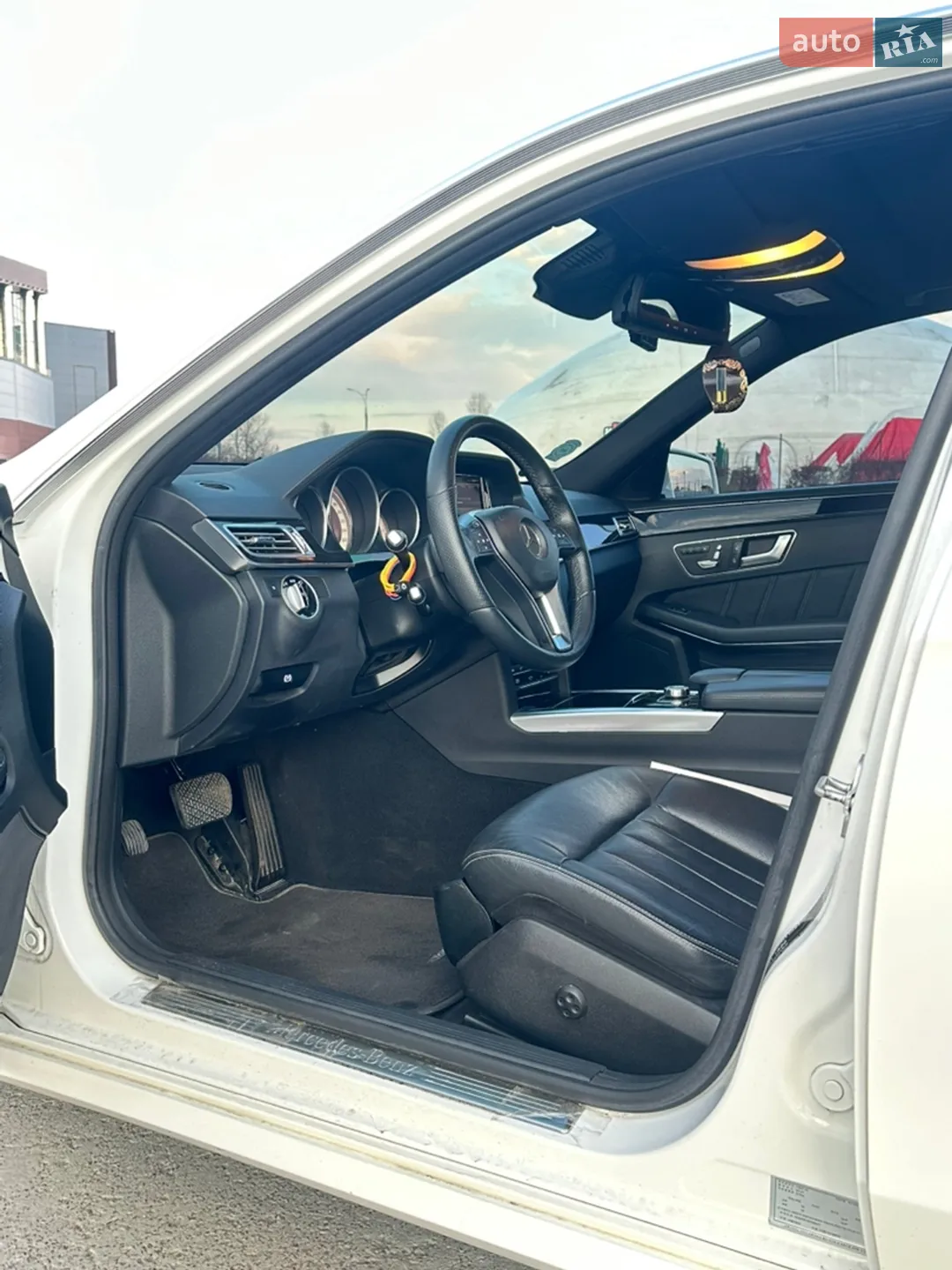 2014 Mercedes-Benz E-klasse - мініатюра 27