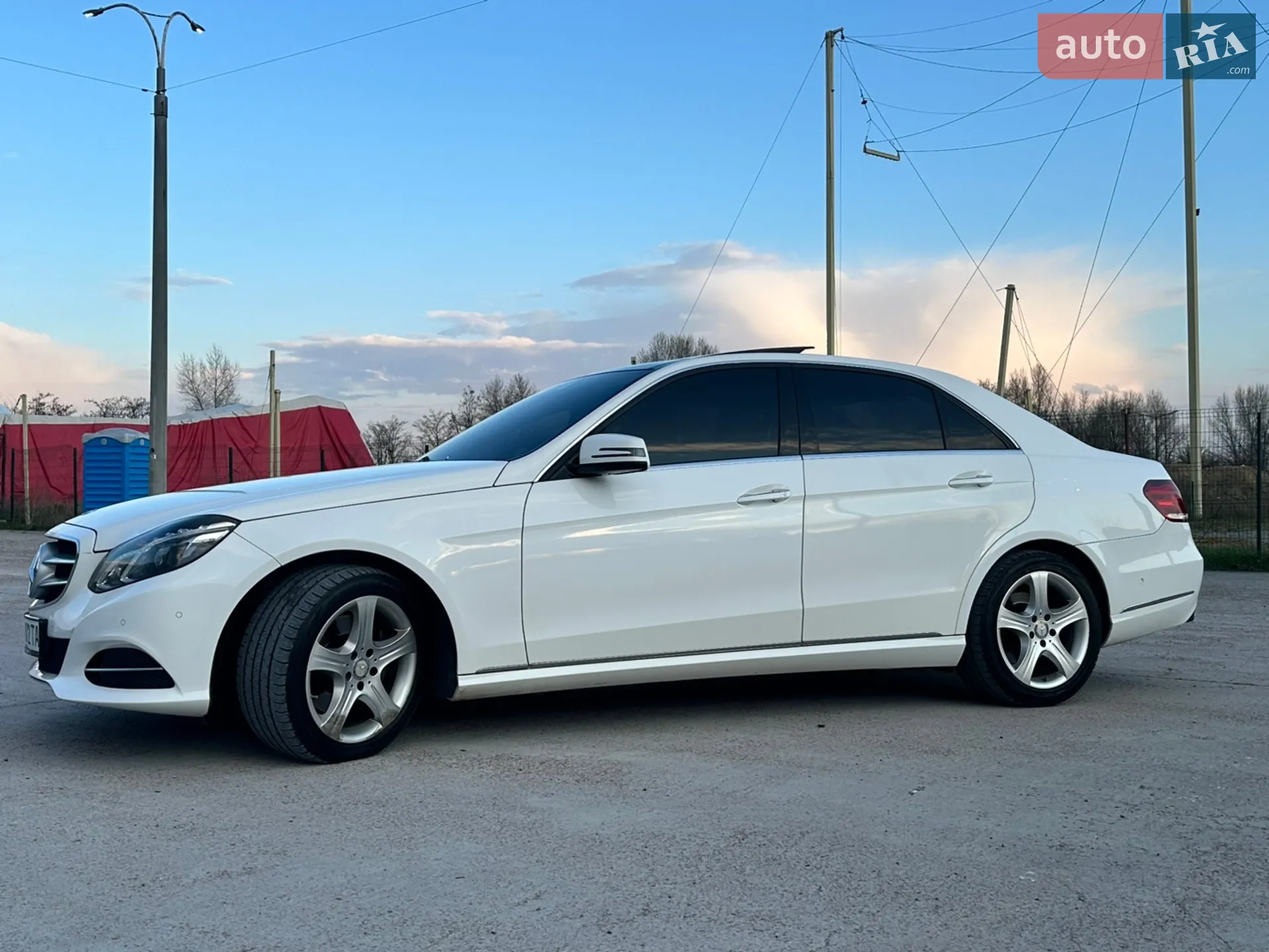 2014 Mercedes-Benz E-klasse - мініатюра 36