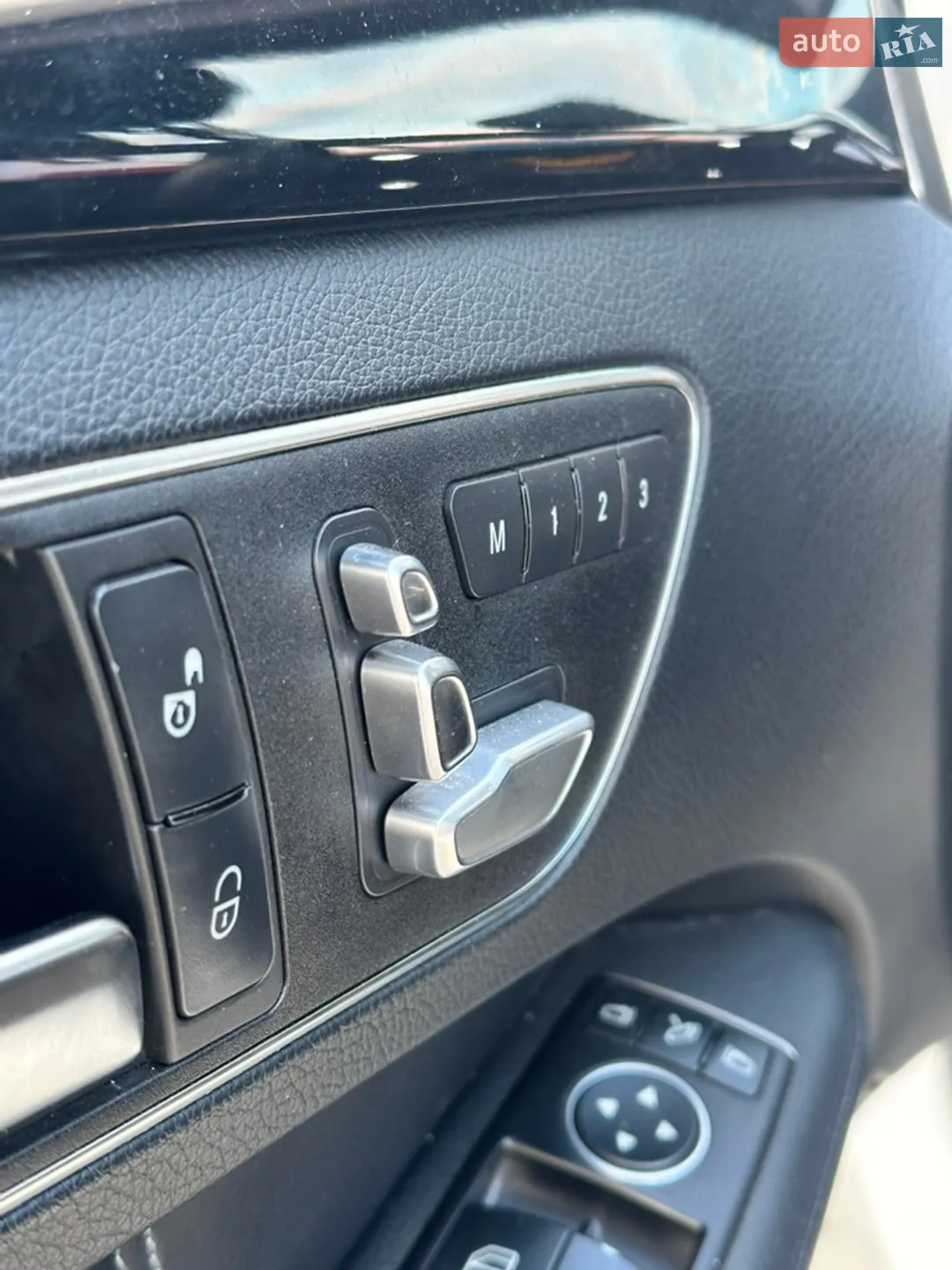 2014 Mercedes-Benz E-klasse - мініатюра 43