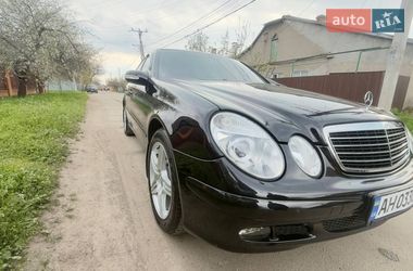 Седан Mercedes-Benz E-Class 2005 в Измаиле