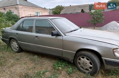 Седан Mercedes-Benz E-Class 1987 в Кропивницком
