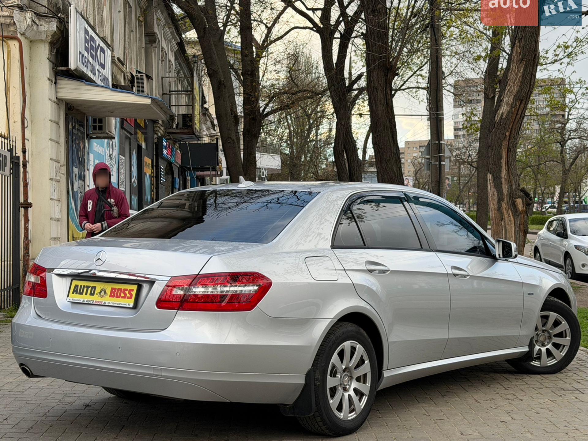 2010 Mercedes-Benz E-klasse - мініатюра 5