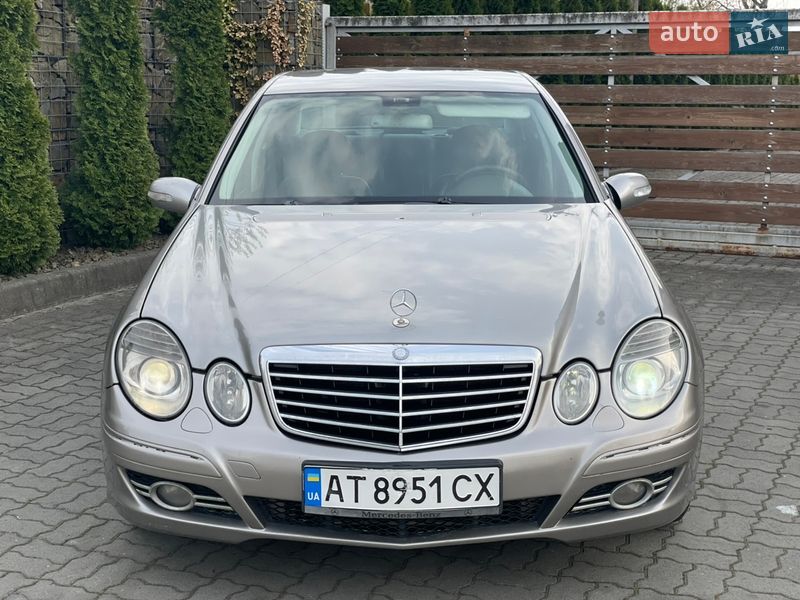 Седан Mercedes-Benz E-Class 2006 в Стрые фото 10 Седан Mercedes-Benz E-Class 2006 в Стрые