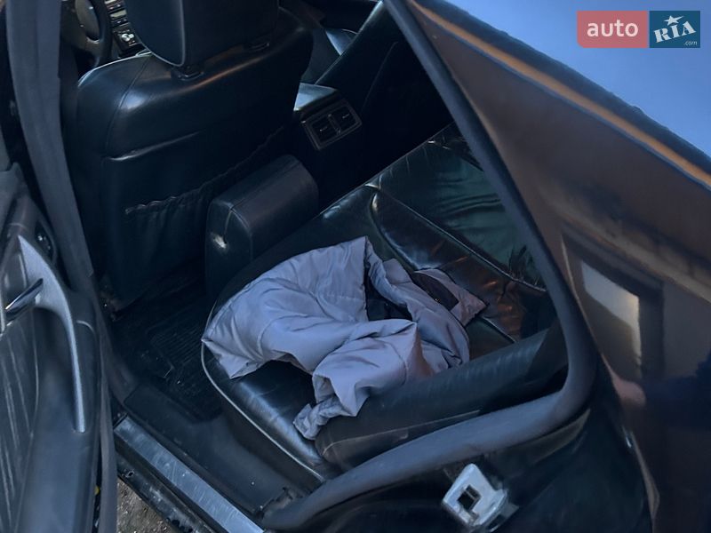 Седан Mercedes-Benz E-Class 2000 в Жмеринке