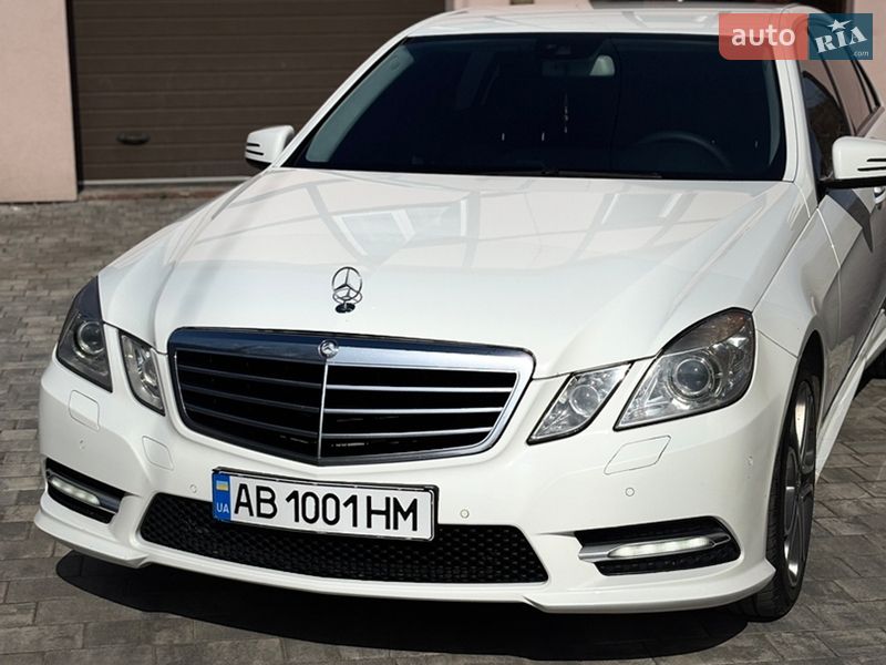 Mercedes-Benz E-Class 2012