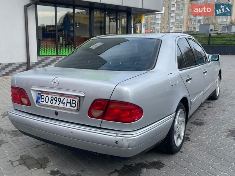 Седан Mercedes-Benz E-Class 1999 в Тернополе