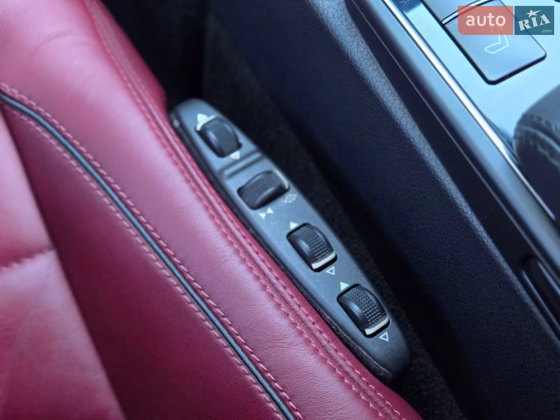2013 Mercedes-Benz E-klasse - мініатюра 32