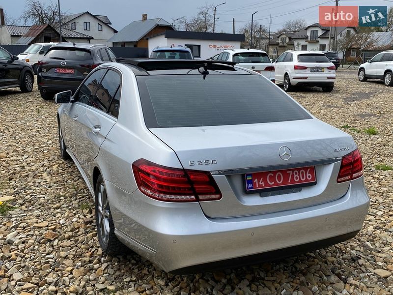 Седан Mercedes-Benz E-Class 2013 в Самборі