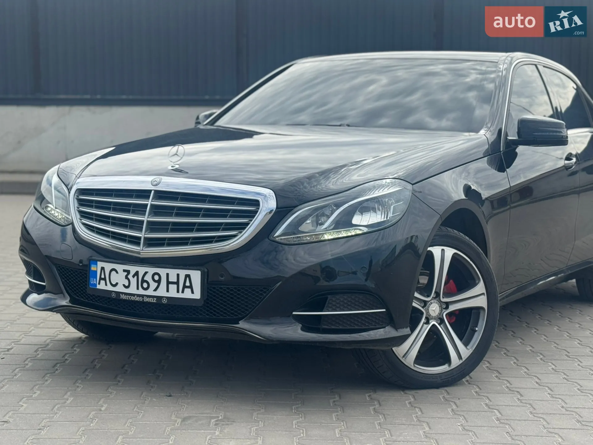 2013 Mercedes-Benz E-klasse - мініатюра 3