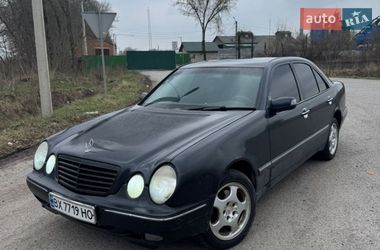 Седан Mercedes-Benz E-Class 2000 в Хмельницькому