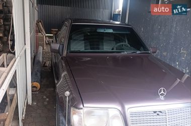 Седан Mercedes-Benz E-Class 1994 в Мукачевому