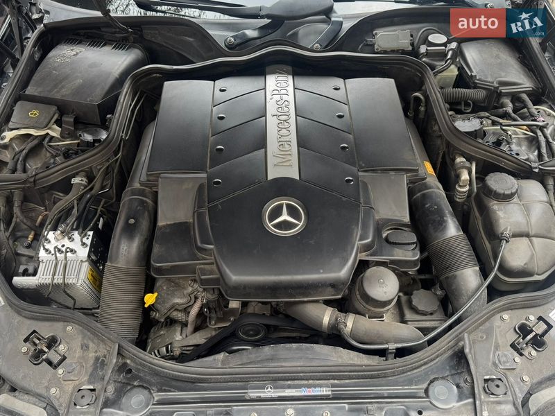 Седан Mercedes-Benz E-Class 2004 в Києві